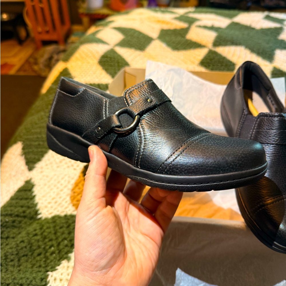 NWT Black Clarks Women's Leather Cheyn Fame Pump (6.5 wide) $50
